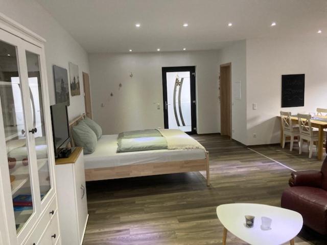 Wohnung In Schalkenbach-Vinxt Luaran gambar
